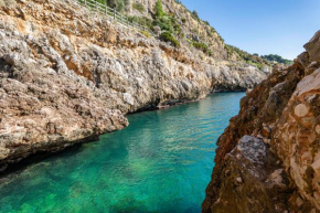 Verosicily Panoramic House with access to the sea Terrasini